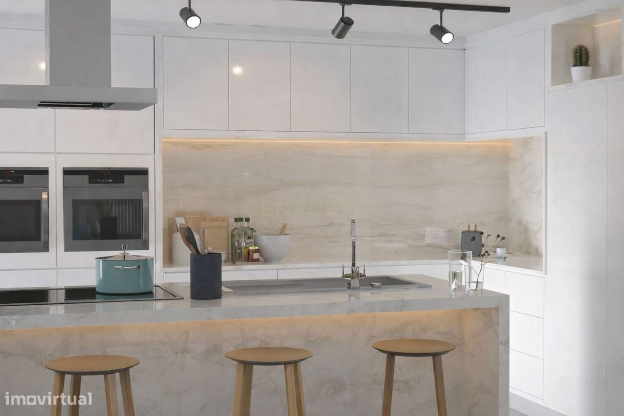 Moradia Isolada de Luxo Inteligente com Piscina Privativa - Condomínio-5