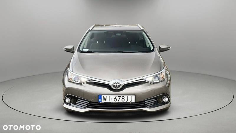 Toyota Auris 1.6 Classic Plus - 2