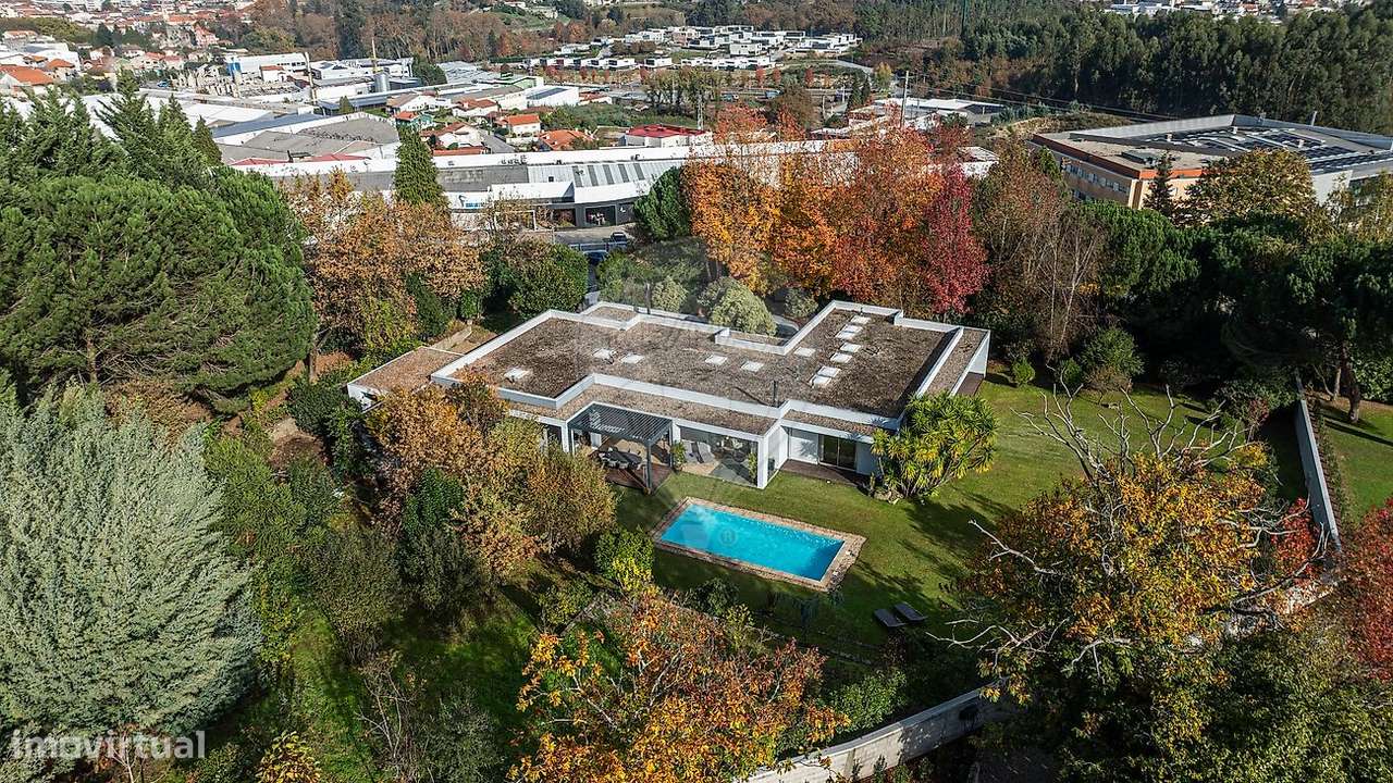 Moradia T4 para venda-6