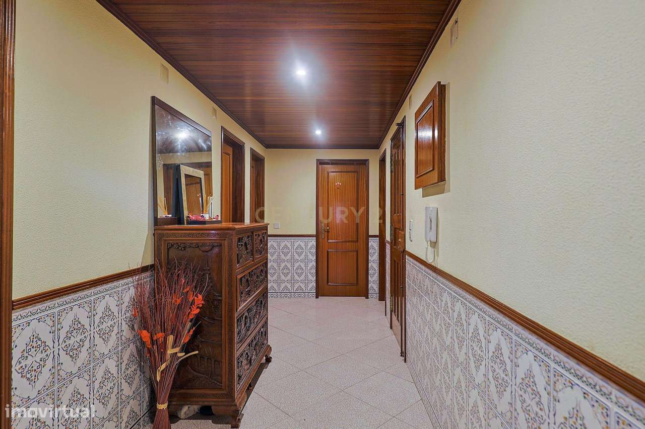 Apartamento T3  Santa Marta do Pinhal/Corroios - Oportunidade Única! - Grande imagem: 4/21