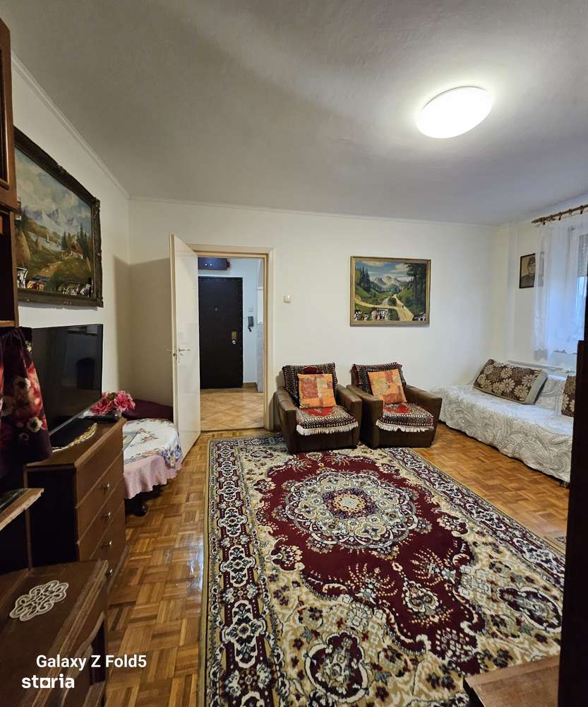 Apartament 2 camere – Str.  Splaiul Crisanei – 200 €/lună - Imagine principală: 3/17