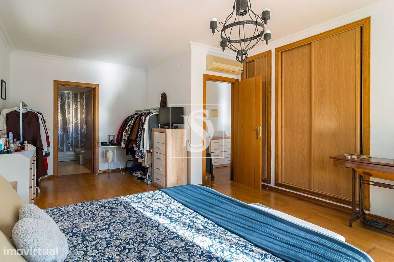 Moradia Isolada , Carregado-11