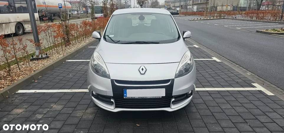 Renault Scenic 1.5dCi TomTom Edition EDC - 27