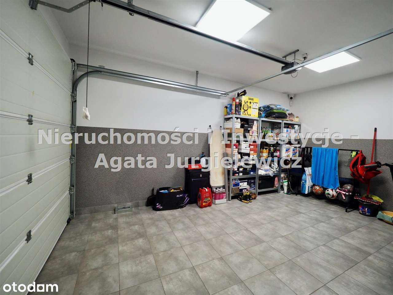 Bliźniak 4 pokoje, garaż; Zamknięte osiedle!-15