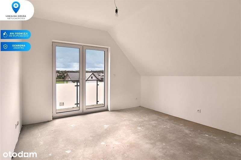 Wnętrze wyszpachlowane i pomalowane na biało-6