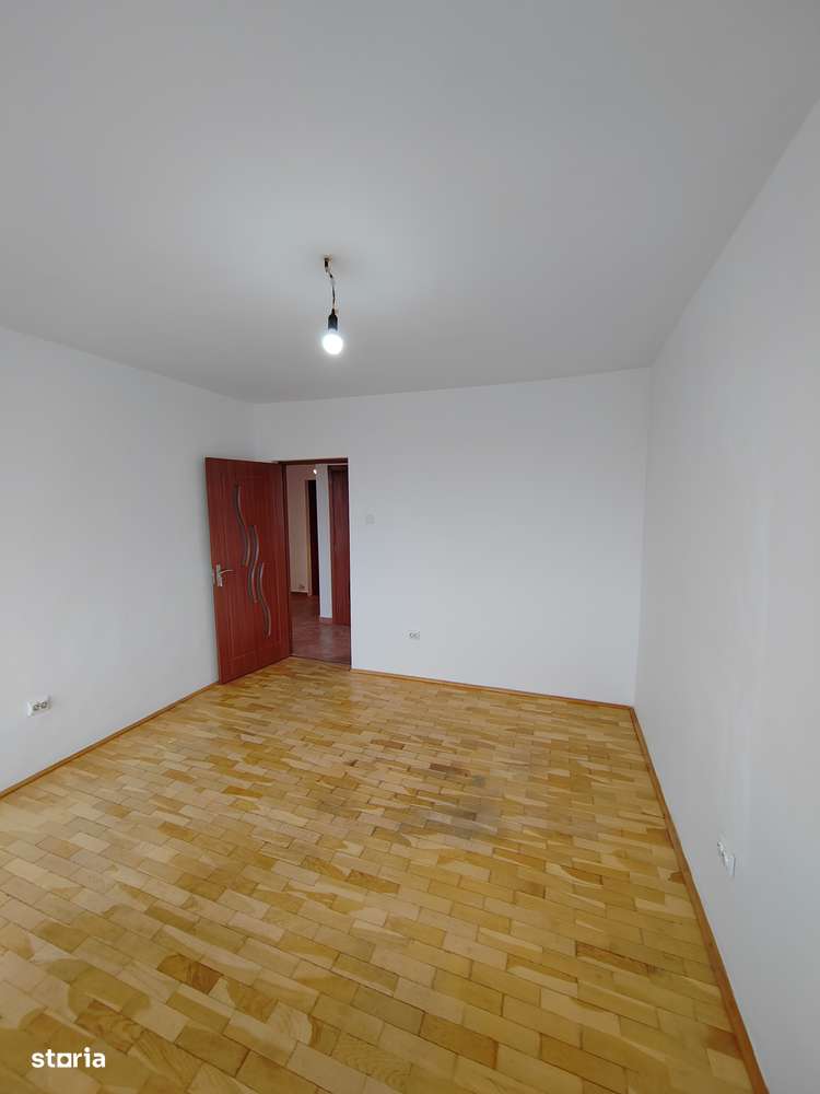 Vând apartament cu doua camere decomandat in Timișoara zona centrală-5