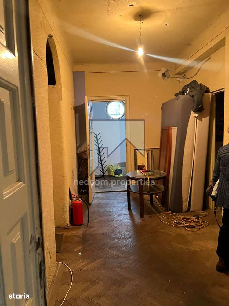 Vilă interbelică S+P+E+M | 8 camere | Zona Aviatorilor – Arcul de Triu