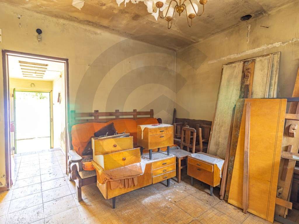 Casa para remodelar - Grande imagem: 4/12