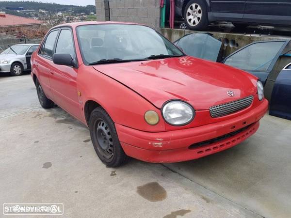 Toyota Corolla 1998 para peças - 1