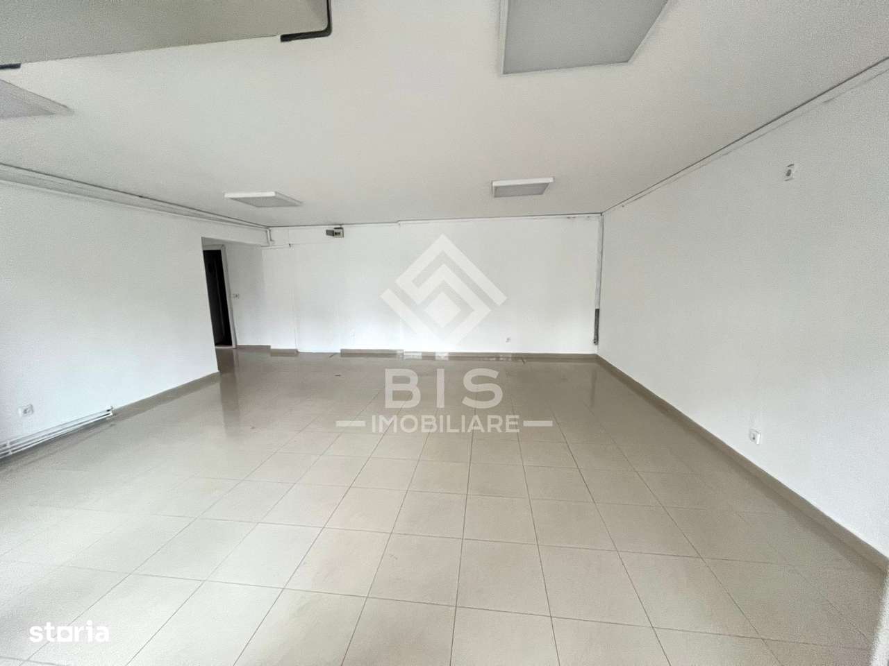 Spatiu de inchiriat  -  Andrei Muresanu - Imagine principală: 2/5