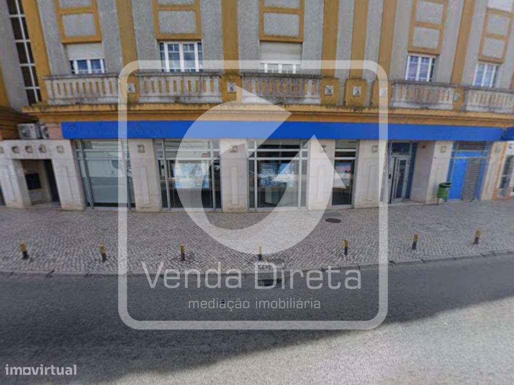 Loja de Comércio de Rua | 221 m² | Centro de Samora Correia | Eleva... - Grande imagem: 2/18