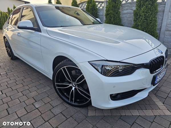 BMW Seria 3 320d - 5