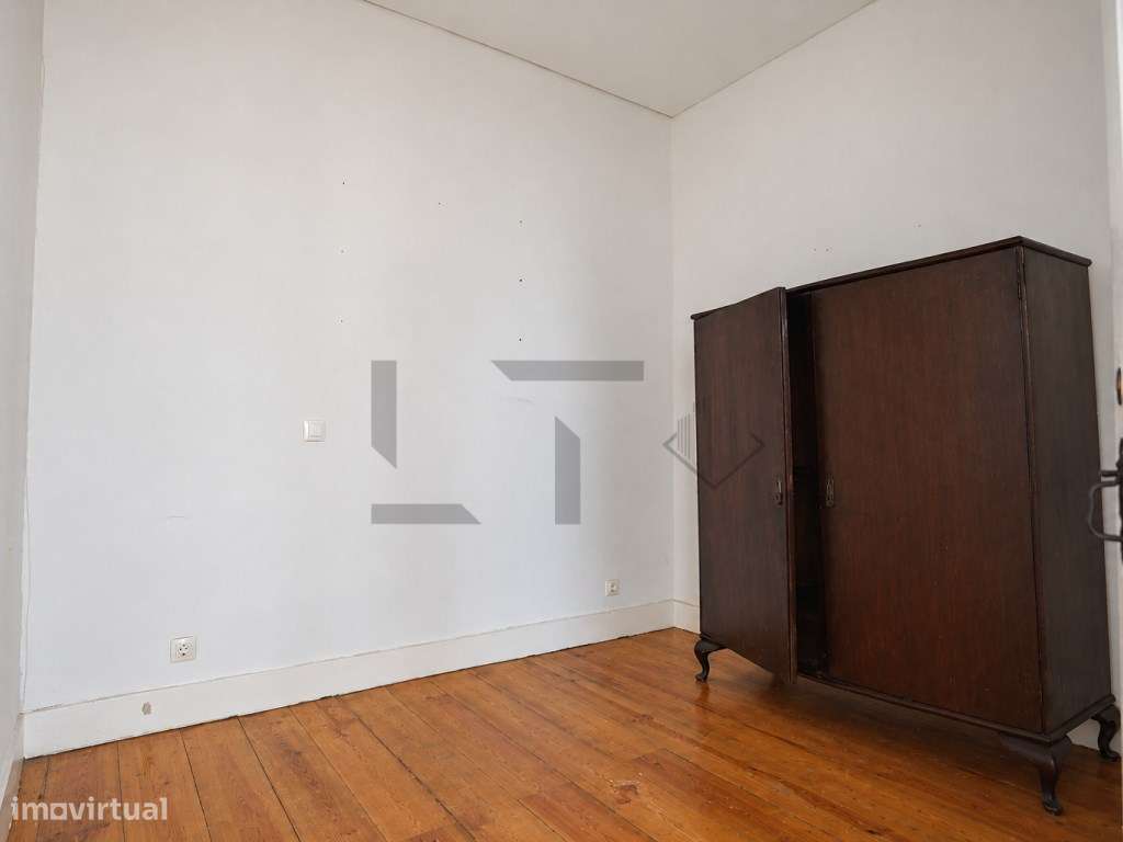 Apartamento T3+1 com Pátio Privado a 2 passos da Av. da LIberdade p...-23