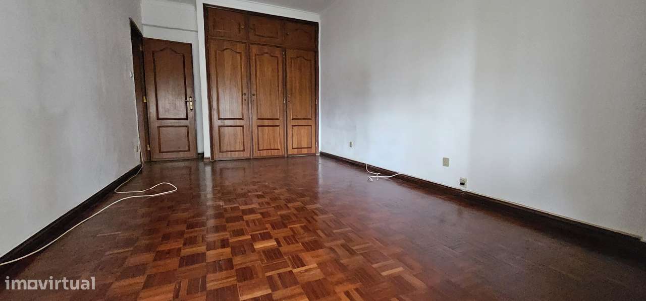 Belíssimo T4  no Infantado- Loures-19