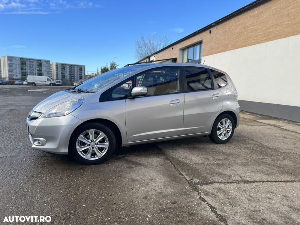 Second hand Honda Jazz 6 950 EUR, 77 500 km Autovit