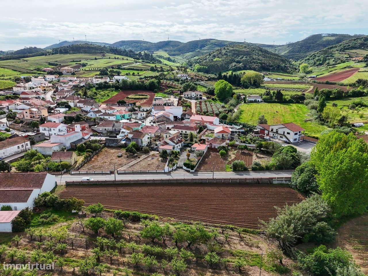 Terreno com 2150 metros na Aldeia Grande, Maxial-8