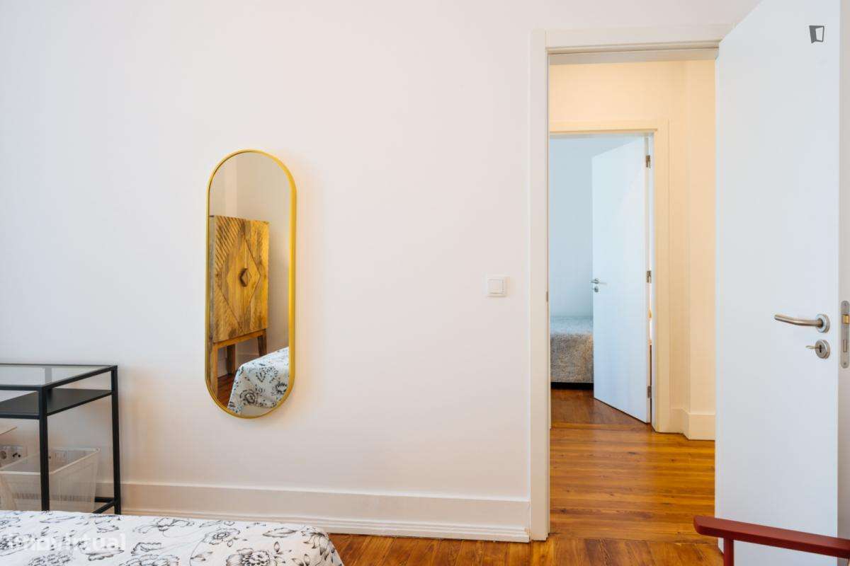 Quarto - localizado em Arroios Lisbon - Grande imagem: 4/43