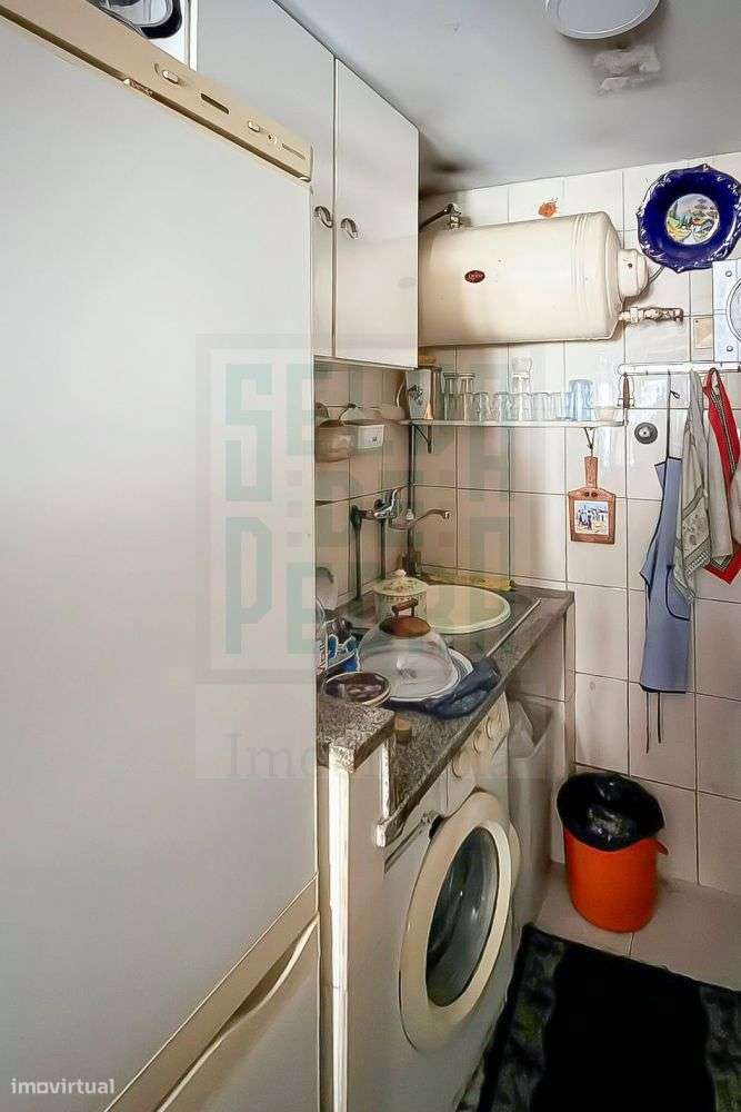 Moradia V2 Praça da Republica - Porto - Grande imagem: 4/11