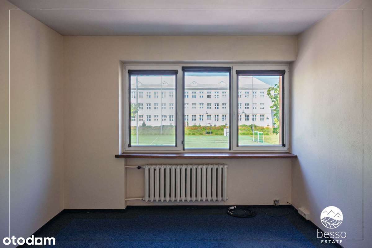 Bliźniak. Warszawa, przy al. Krakowskiej-7