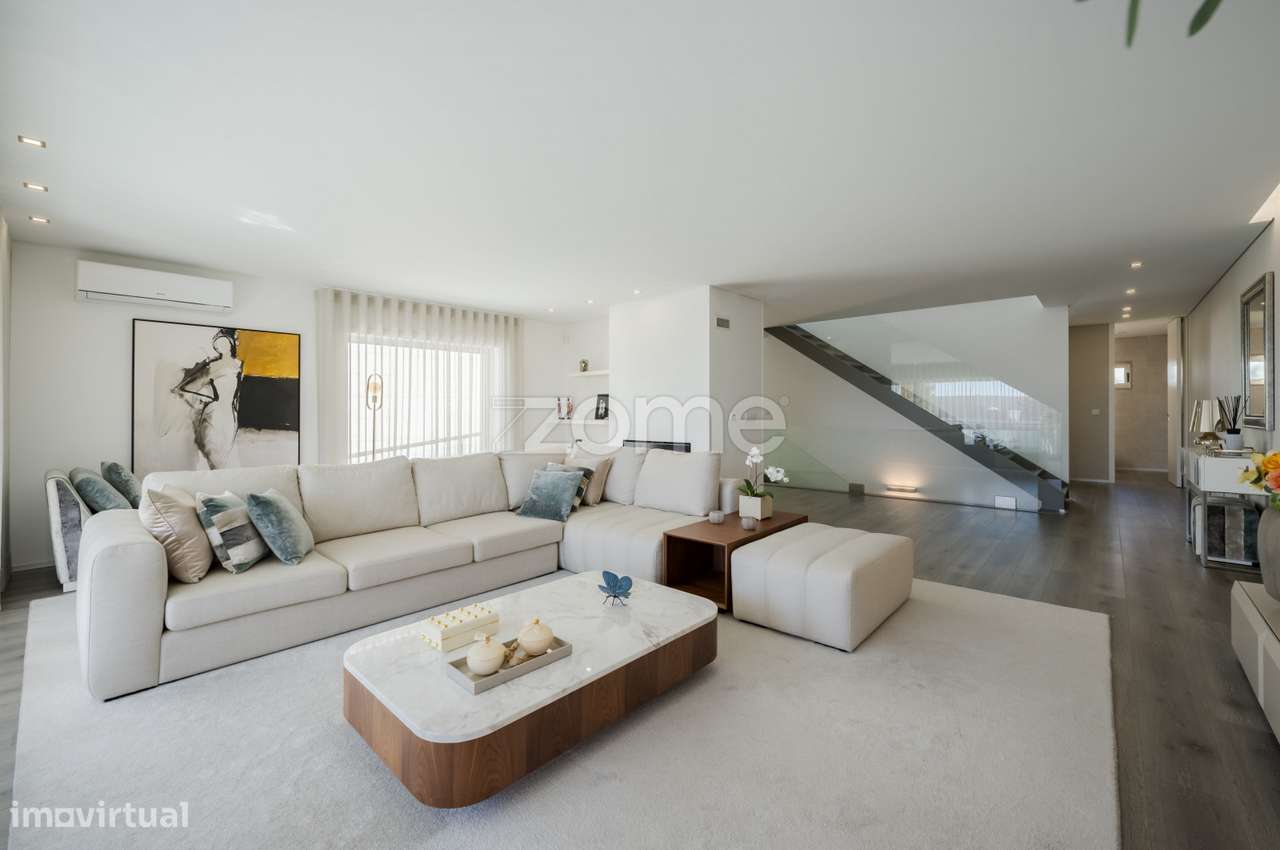 Moradia T3 Com Piscina Em Nogueira Braga