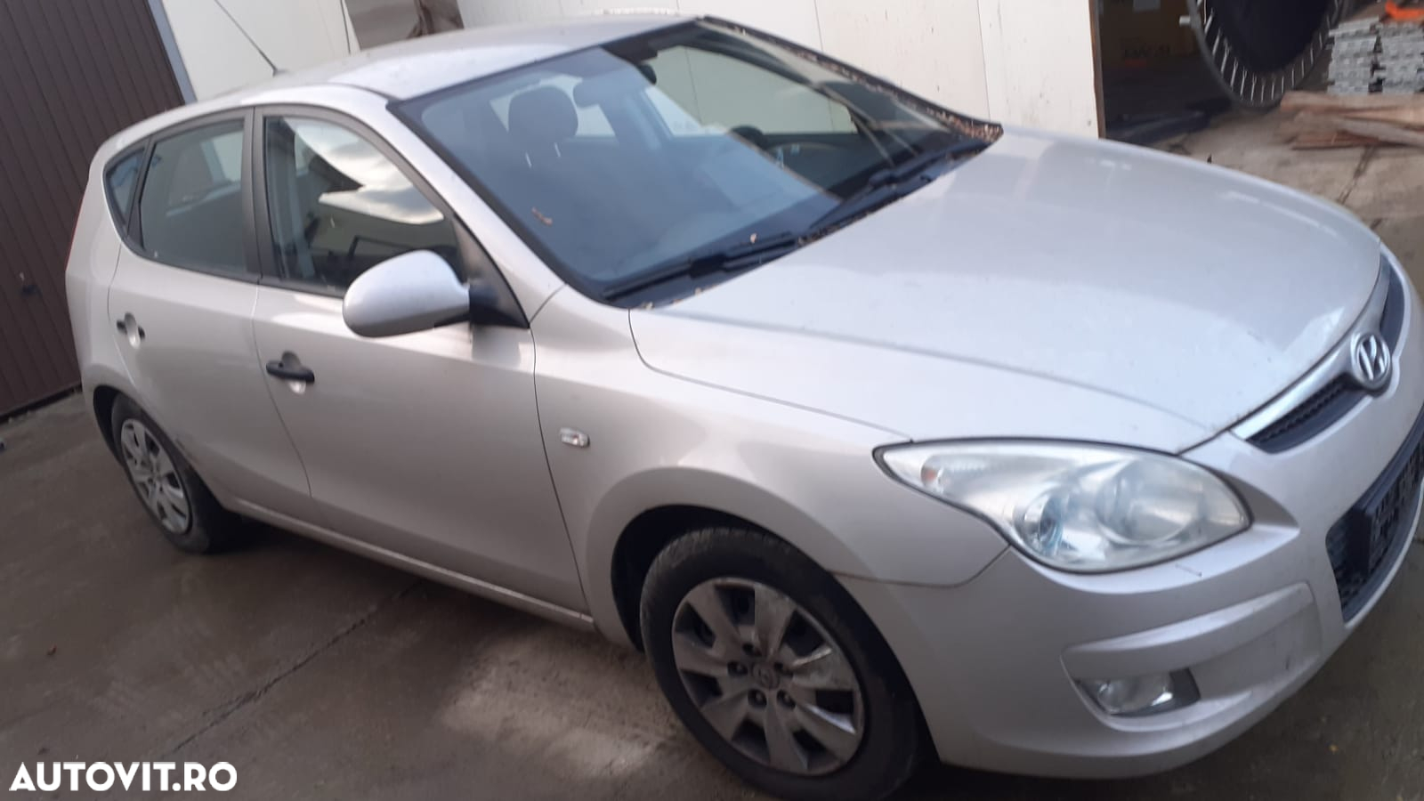 Planetara stanga Hyundai I30 1.4 benzina - 2