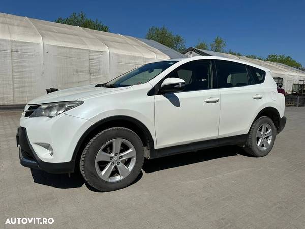 Toyota RAV4 2.0 D-4D 2WD Comfort - 2