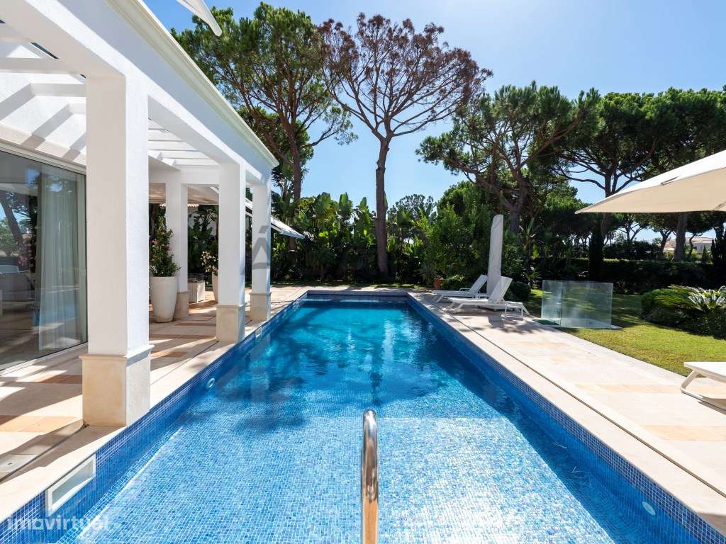 Classe e Luxo, moradia de 4 Quartos na Quinta do Lago-22