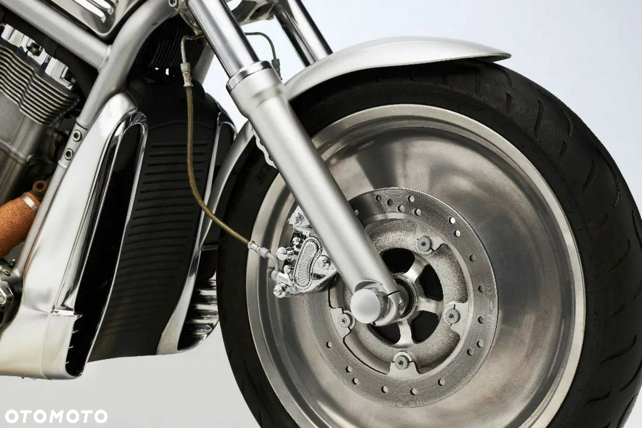 Harley-Davidson V-Rod Street Rod - 10