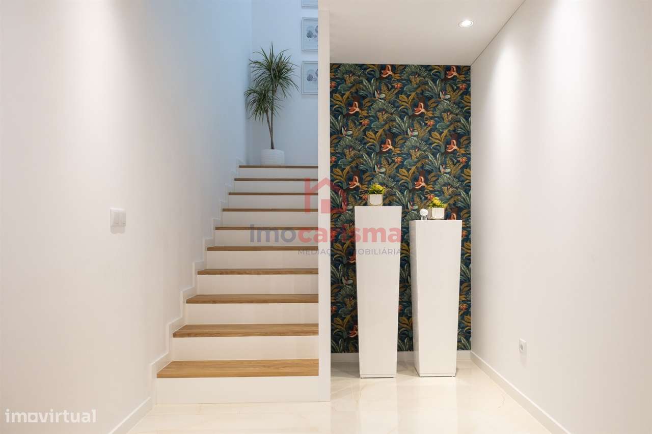 Moradia de Luxo T3 em Mancelos, Amarante-11