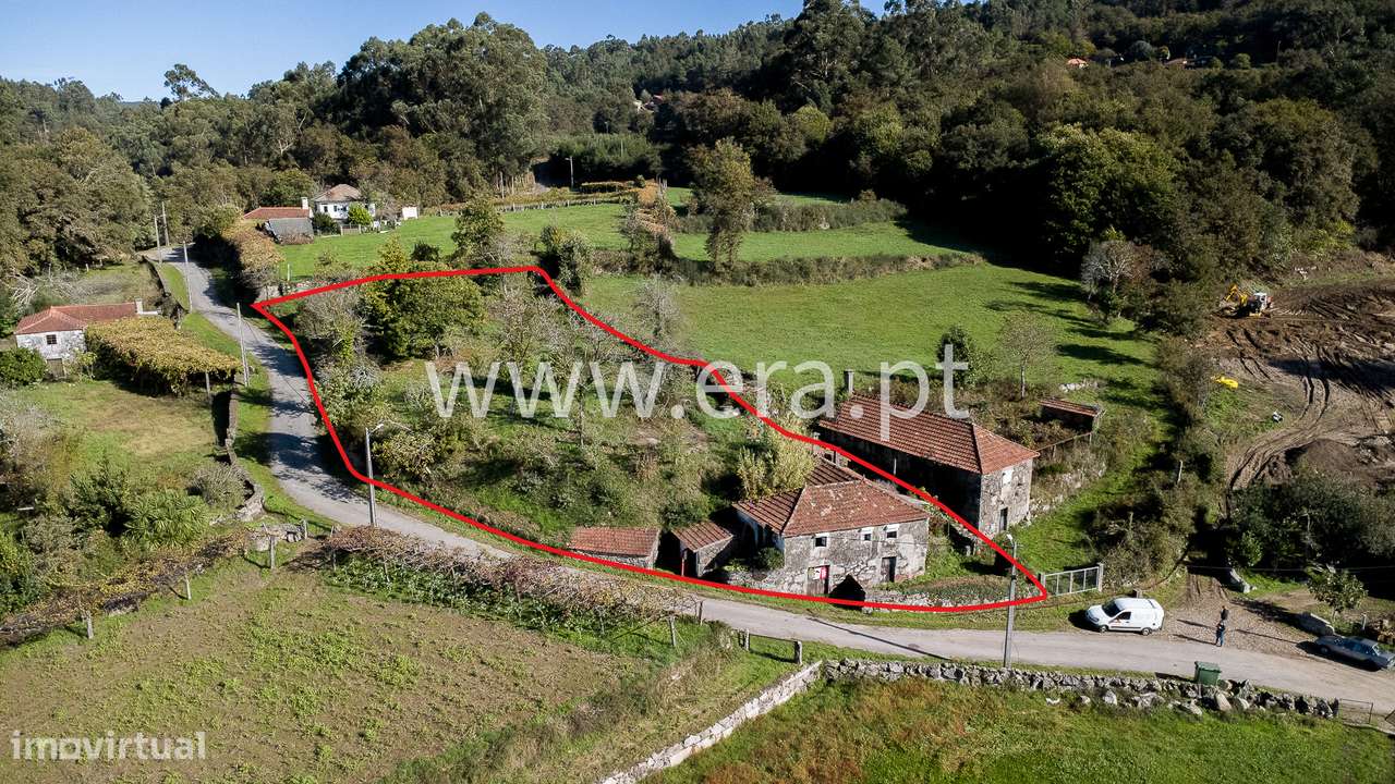 Moradia T3 em pedra - Podornelo-3