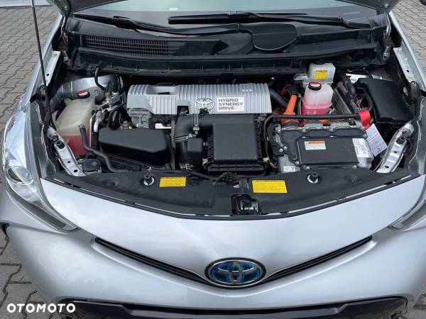 Toyota Prius+ Hybrid 135 Active - 14