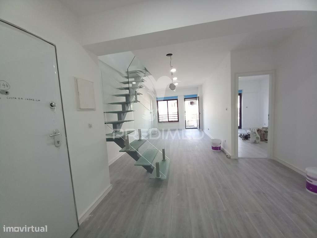 Apartamento Duplex T3 com parqueamento - Costa da Caparica - Grande imagem: 4/39