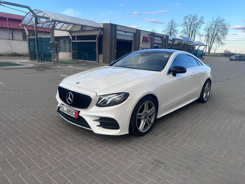 Mercedes-Benz E W213 [2016 - 2023] 220 d 9G-TRONIC AMG Line 2018