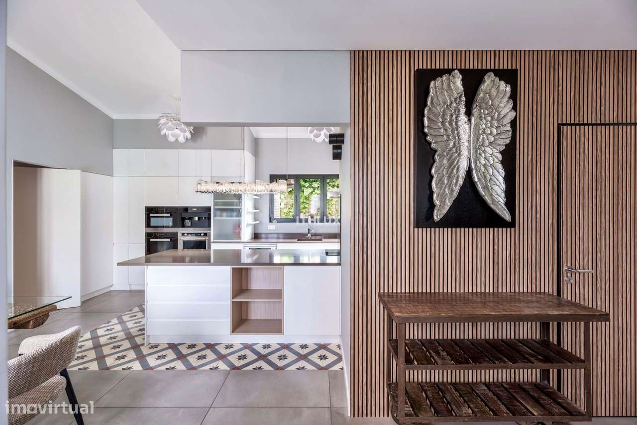 Moradia T3+1 em Birre, Cascais — Elegância, Conforto e Privacidade num - Grande imagem: 5/26