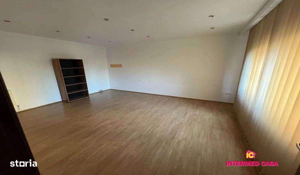 Casa de inchiriere zona Calea Dumbravii - Imagine principală: 3/7