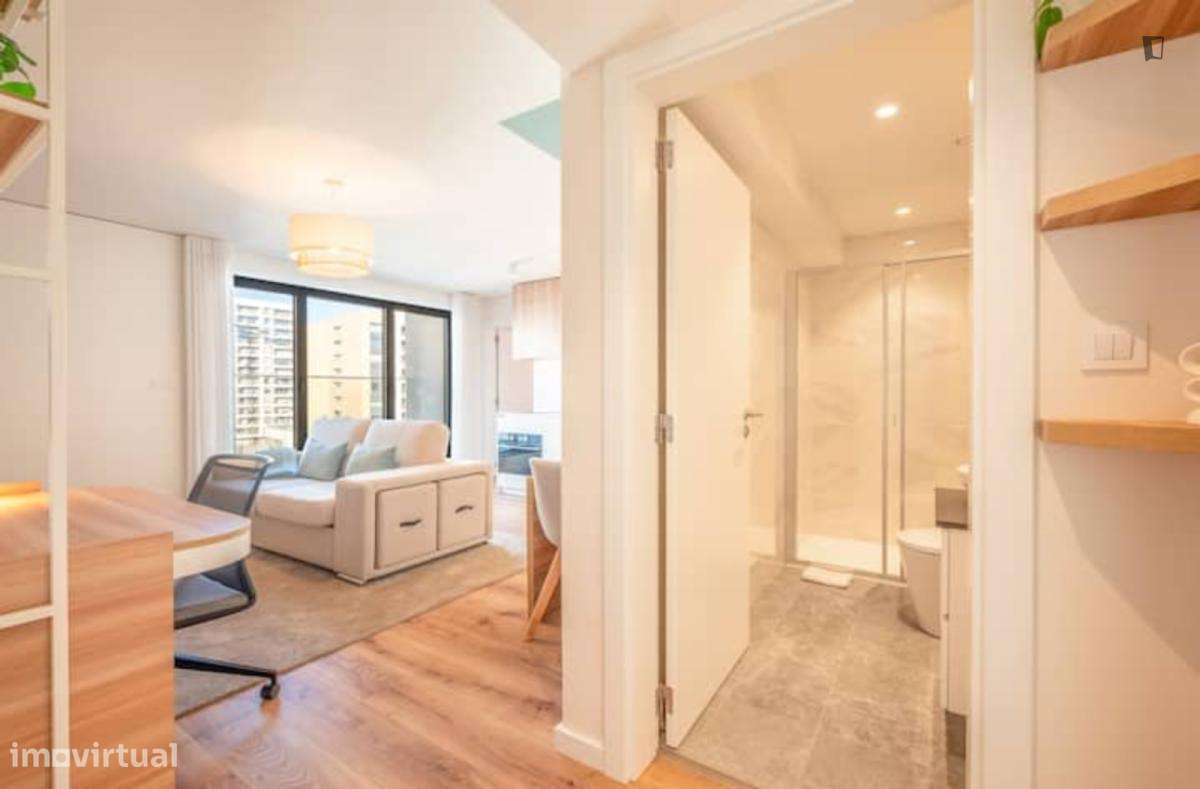 Apartamento com 1 quartos - localizado em Lumiar Lisbon - Grande imagem: 2/8