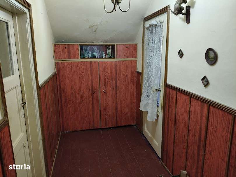 Garsoniera 54 mp de vanzare in Busteni-2