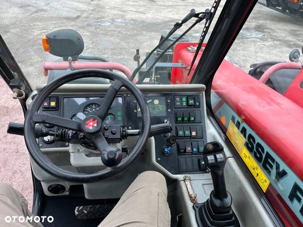 Massey Ferguson - 33