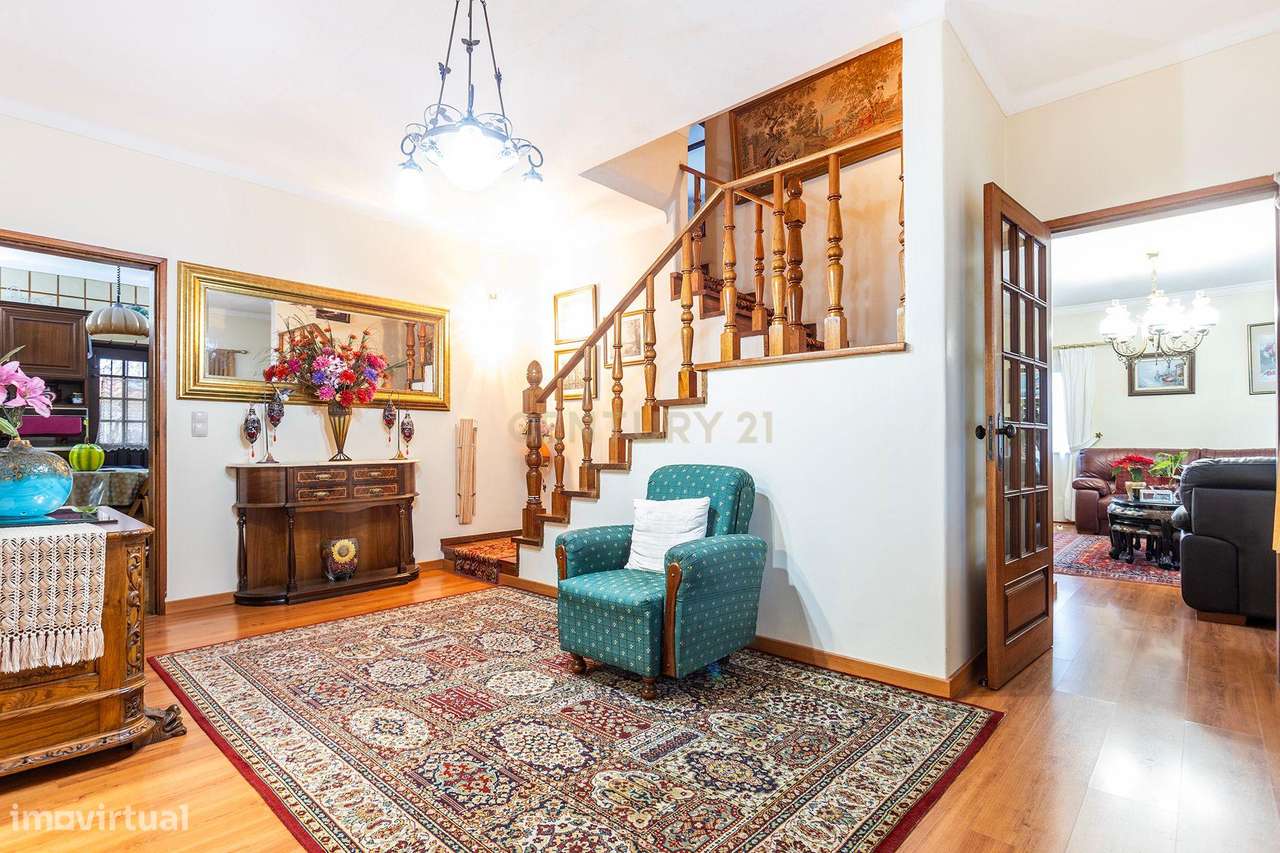 Moradia com características únicas na Aroeira - Grande imagem: 5/34