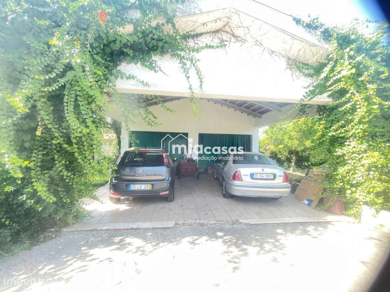 MORADIA T4+1 ISOLADA - OIÃ-35