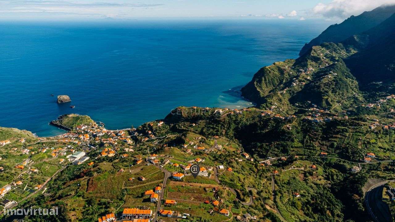 Terreno com 2.430 m2 - Viabilidade de Construção - Grande imagem: 4/11