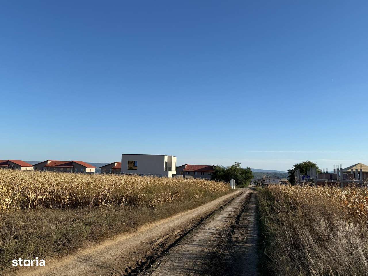 TEREN PT PROIECT VILE 8445 MP IASI PACURARI VALEA LUPULUI 1 DECEMBRIE-1