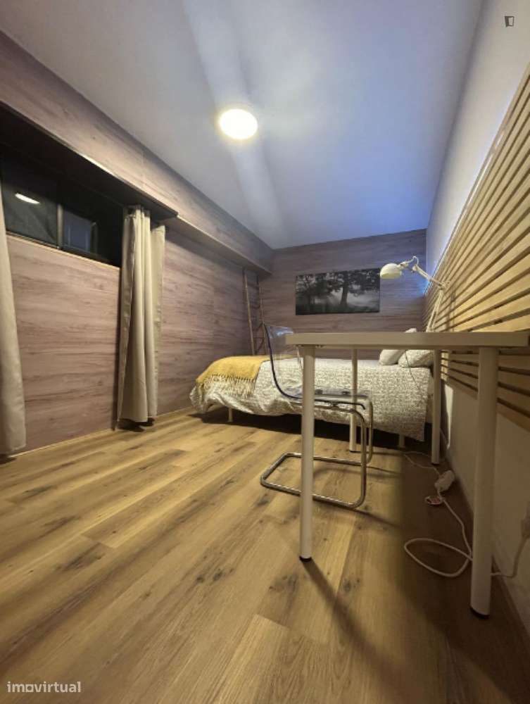 Quarto - localizado em Parede Lisbon - Grande imagem: 2/17