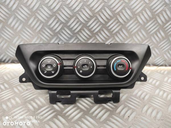 PANEL NAWIEWU KLIMATYZACJI RENAULT TRAFIC III LIFT TRAFIC IV 2021-2024 - 1