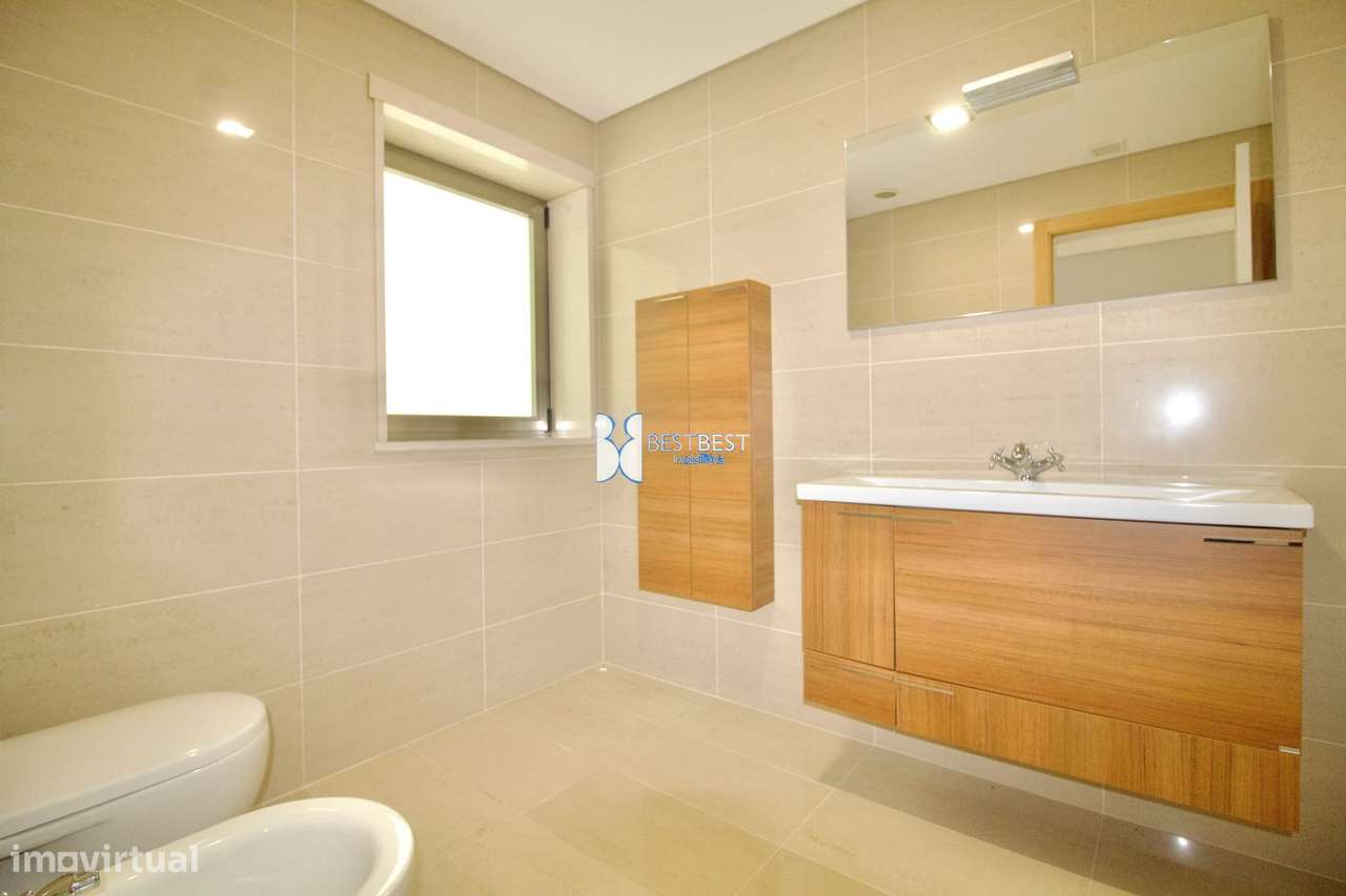 MORADIA INDIVIDUAL 4 FRENTES T3+2, C/PISCINA,PUMAR E CHURRASQUEIRA, 4M-9