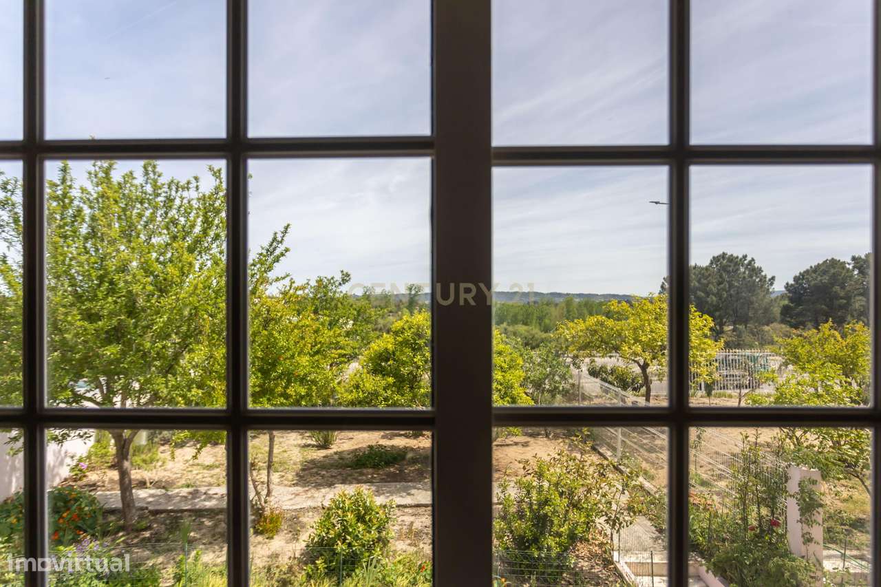 Moradia de 6 assoalhadas em lote de 500 m2-6