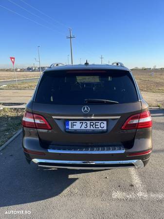 Mercedes-Benz ML 250 BlueTec 4MATIC Aut - 4