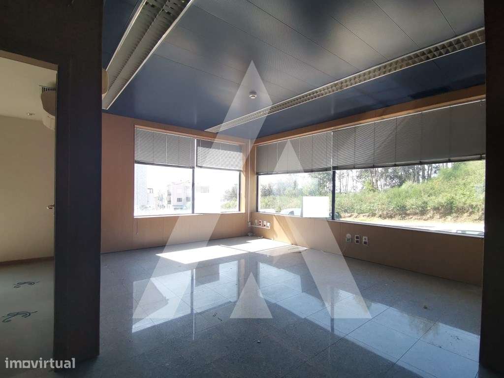 Loja para venda em Oliveira de Azeméis - Grande imagem: 4/13