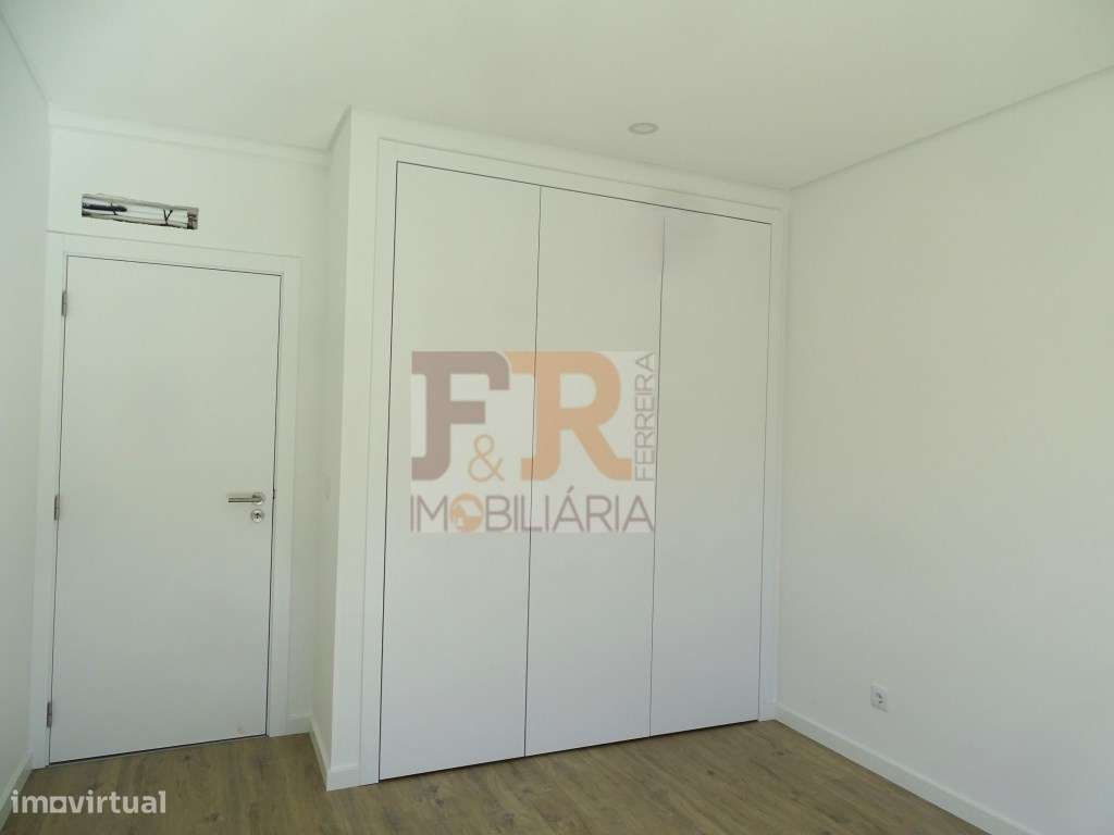 Moradia Duplex T3 Pinhal General ,Fernão Ferro-5