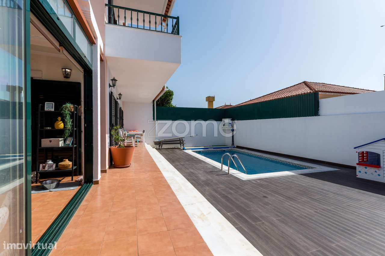 Moradia T4+1, com piscina-29
